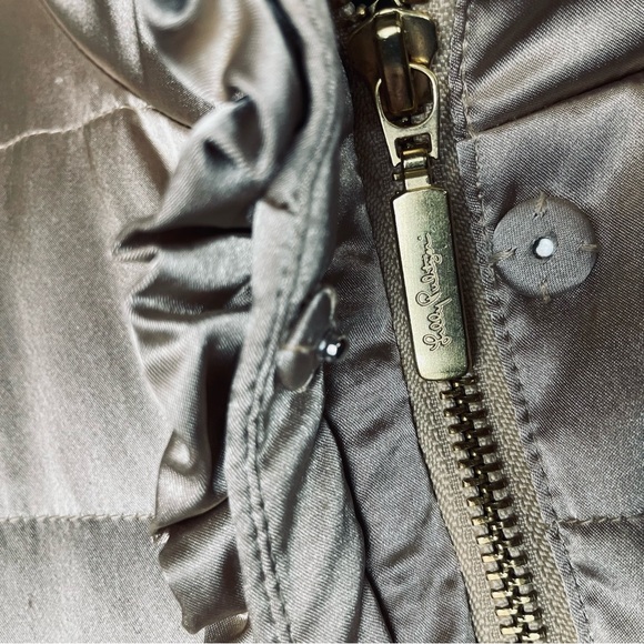 Lilly Pulitzer Gold Ruffled Jacket, Size 12 - Picture 8 of 16